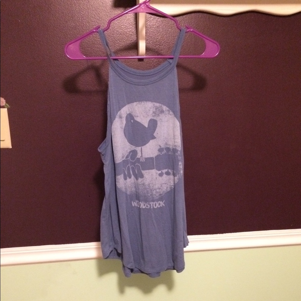Sleeveless Woodstock logo top